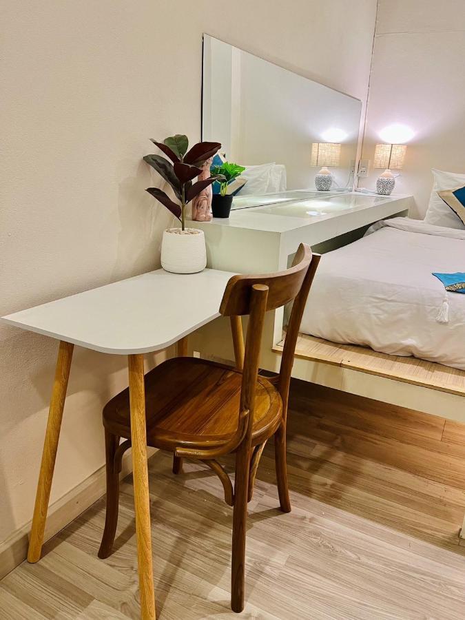 Pure Stay At Cnx Chiang Mai Bagian luar foto