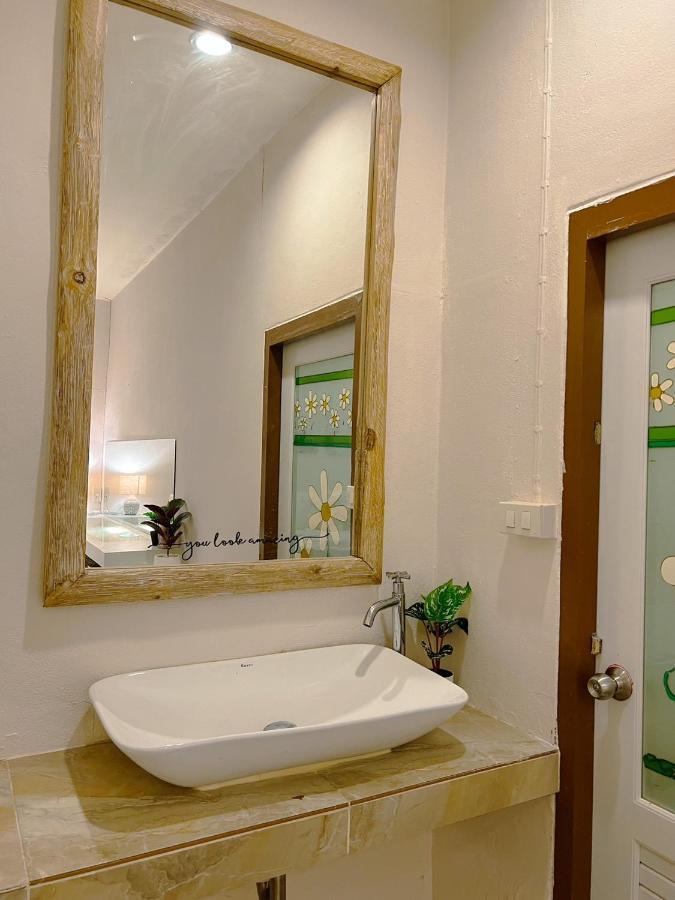 Pure Stay At Cnx Chiang Mai Bagian luar foto
