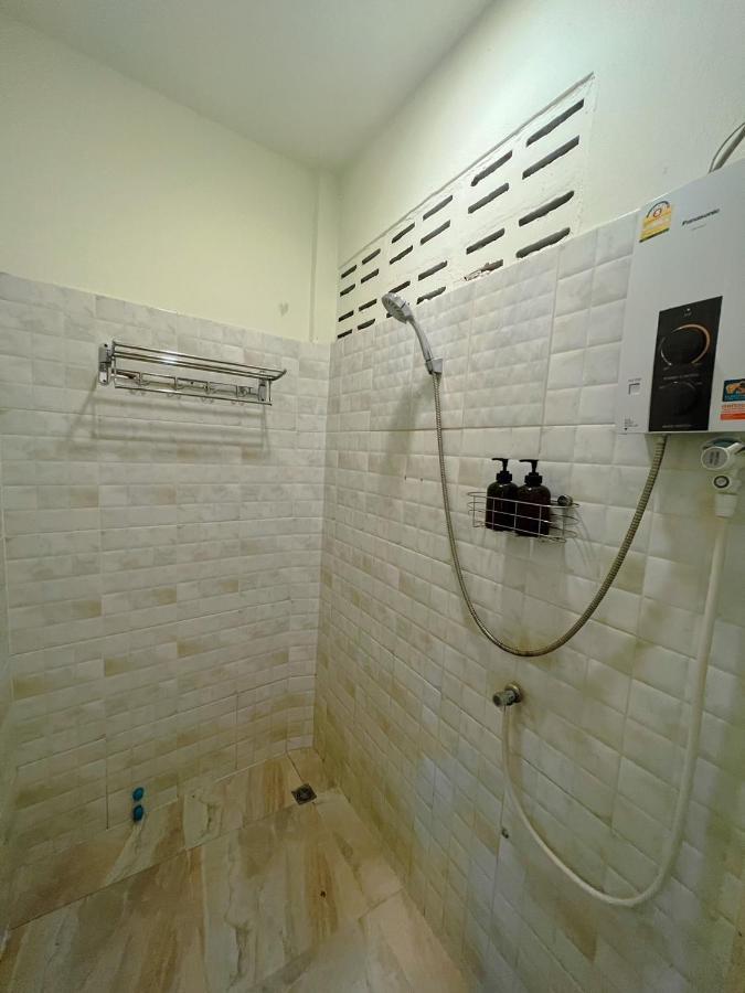 Pure Stay At Cnx Chiang Mai Bagian luar foto