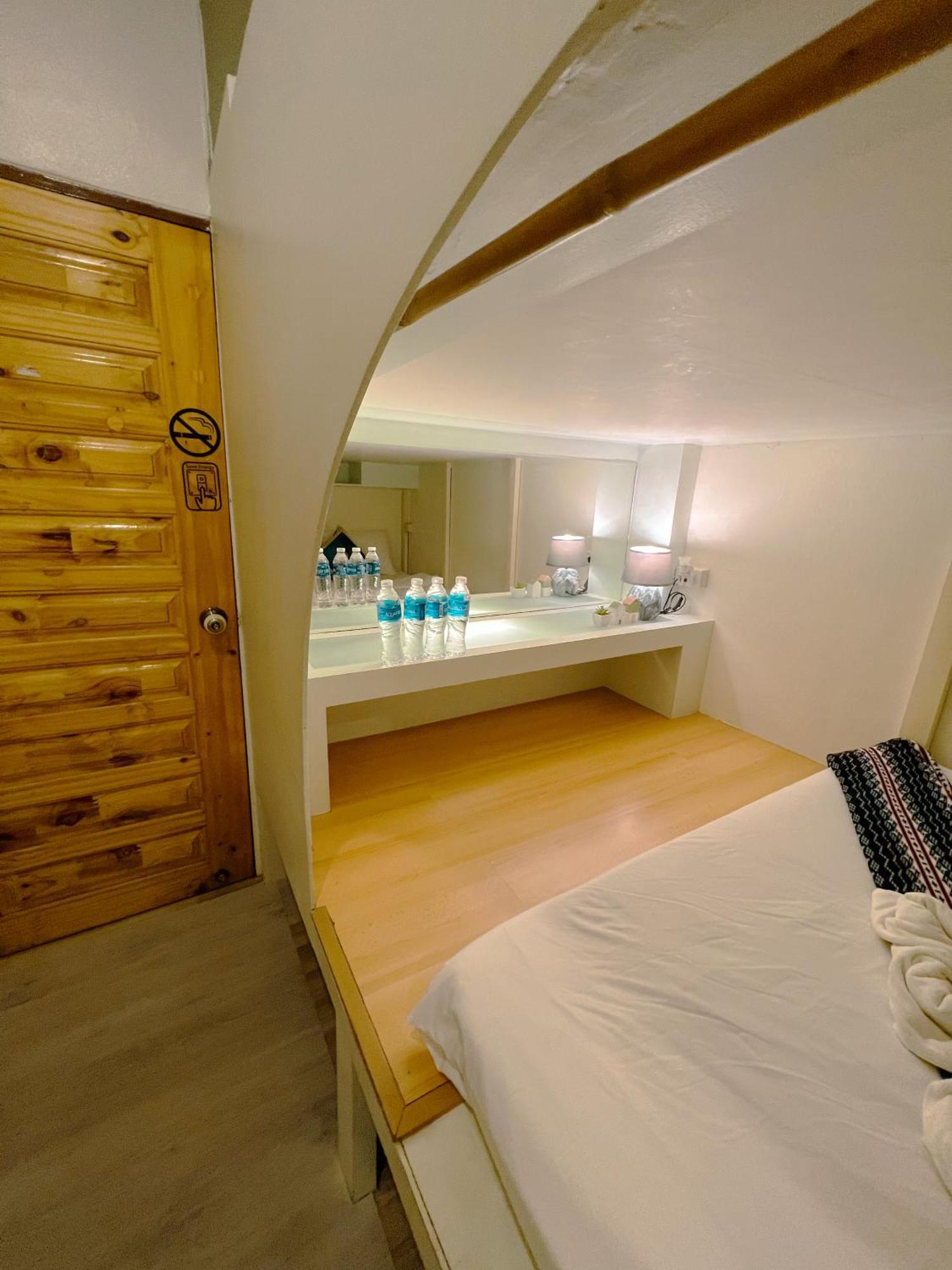 Pure Stay At Cnx Chiang Mai Bagian luar foto